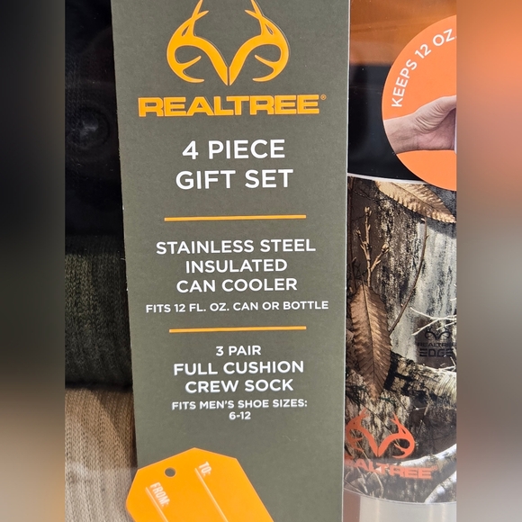 Realtree Men's 4-Piece Gift Set - Picture 2 of 3